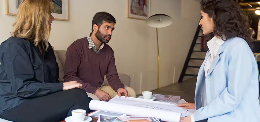 How We Determine Your Selling a House in Disrepair Offer in Massapequa Park, NY?