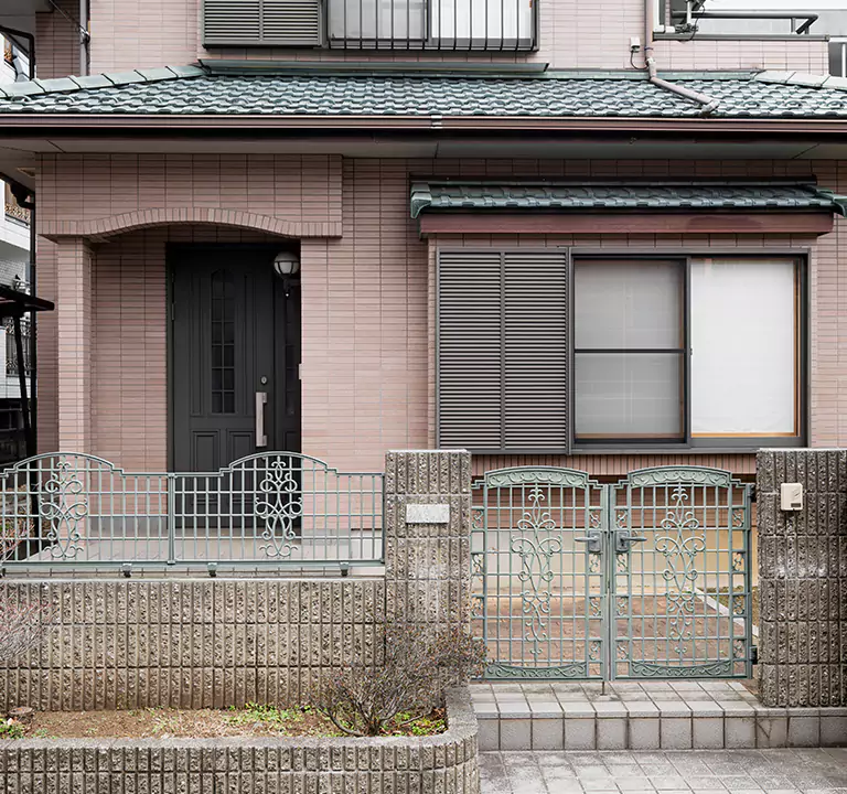 The Most Trusted Company to Sell Damaged House in Massapequa Park